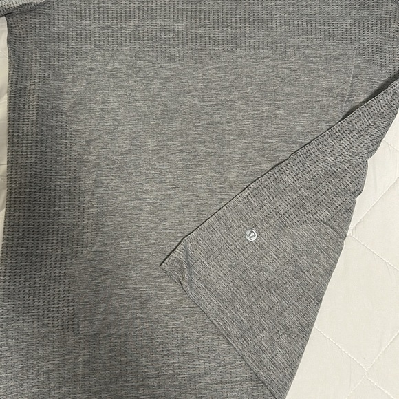Lululemon Men’s Metal Vent Tech Short Sleeve Shirt M (Slate/White) Worn - Picture 2 of 4